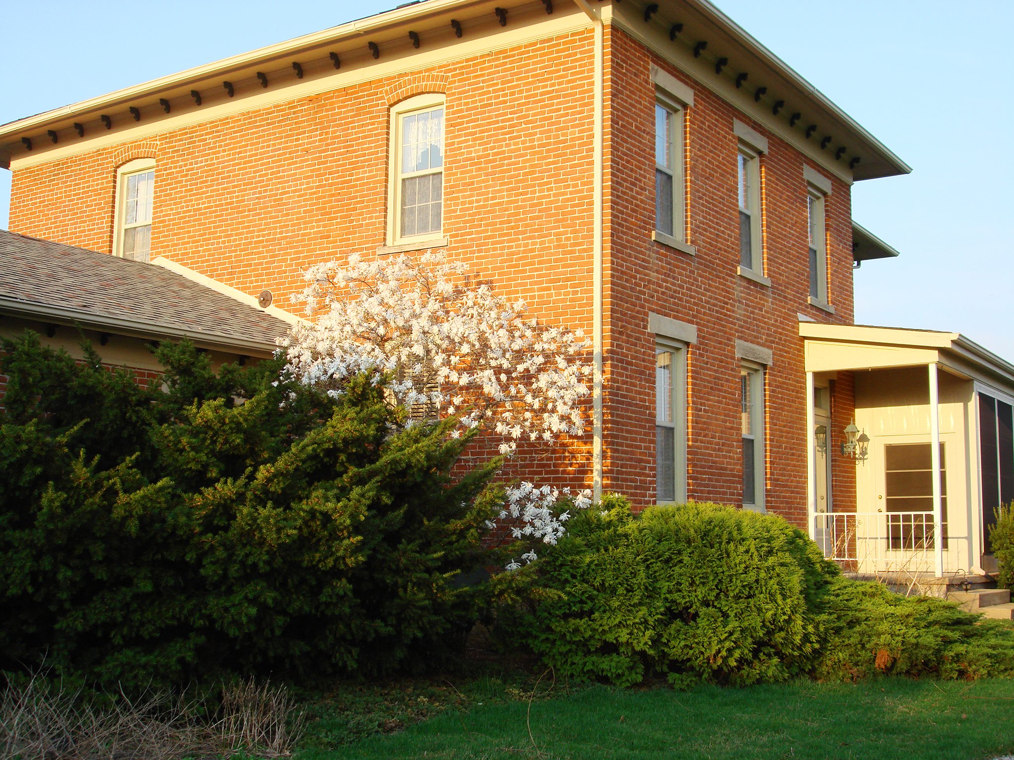 Property photo 6 - REAL ESTATE AUCTION! Grand Historic All Brick Home on 2.45 Acres!